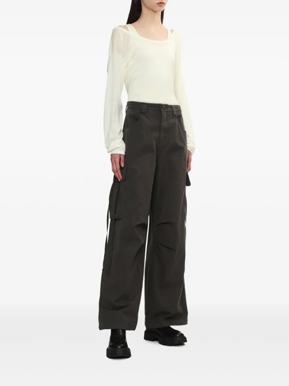 Wide-Leg Cargo Jeans