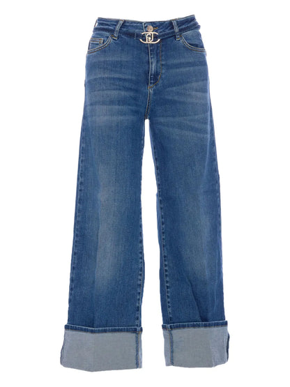 Wide-Leg Jeans