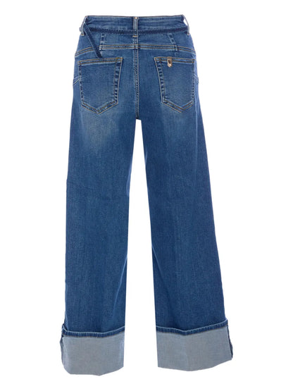 Wide-Leg Jeans