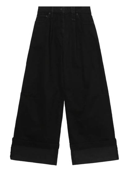 Wide-Leg Jeans