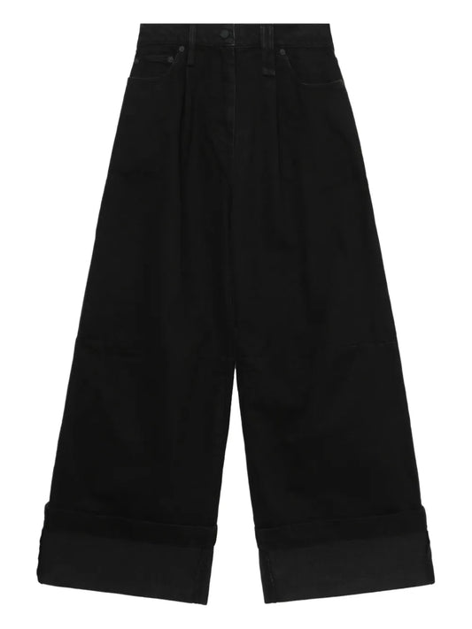 Wide-Leg Jeans