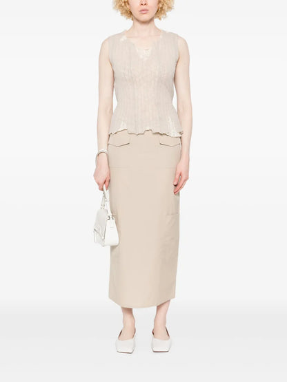 Double-Layered Top