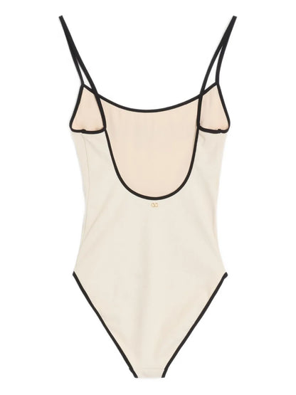 Valentino Garavani Clothing....