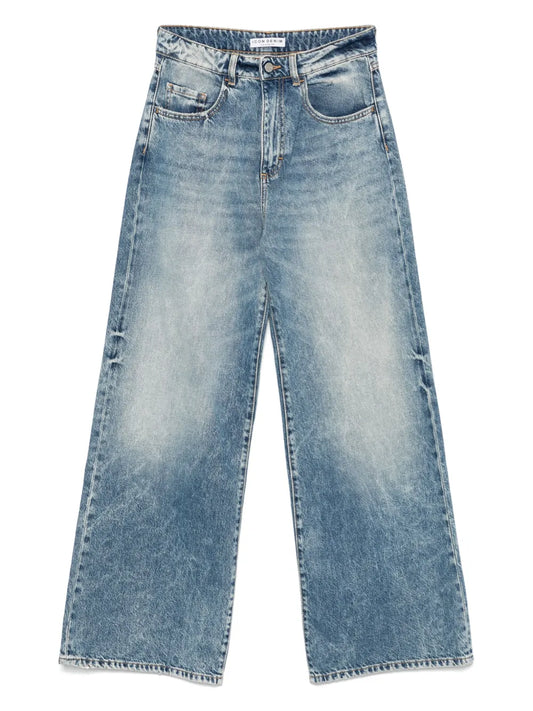 Debby Jeans
