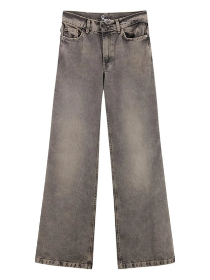 Wide-Leg Jeans