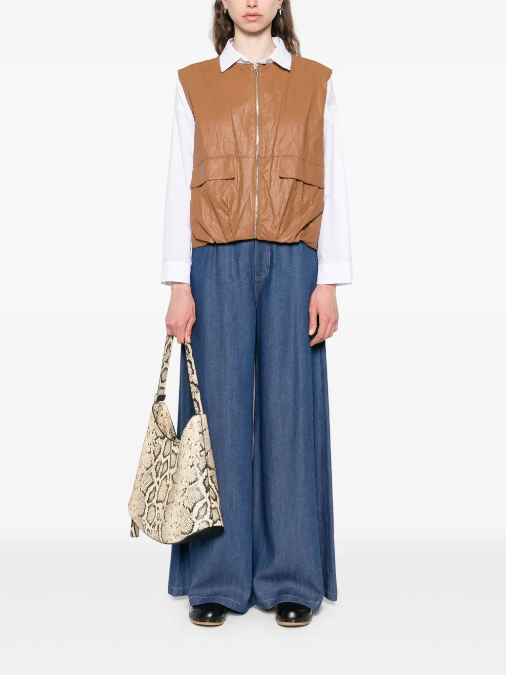 Crinckled Gilet