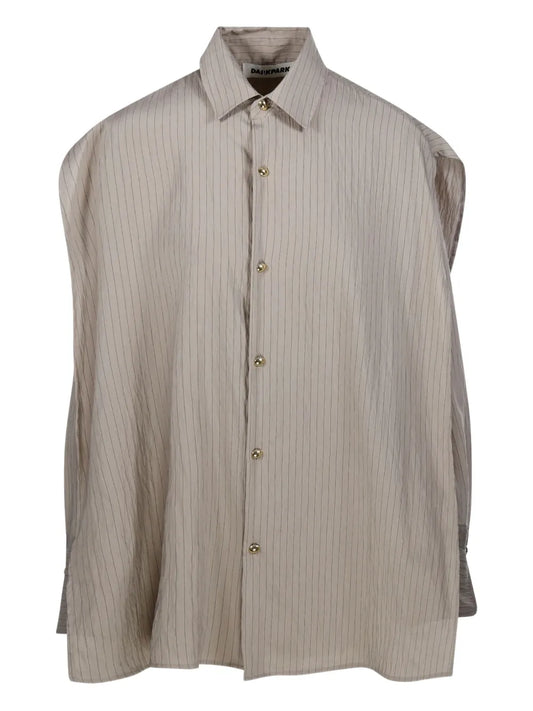 Cape-Attached Shirt
