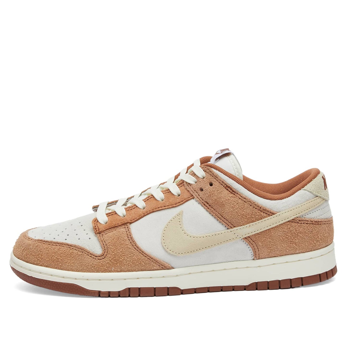 Dunk Low Retro Premium