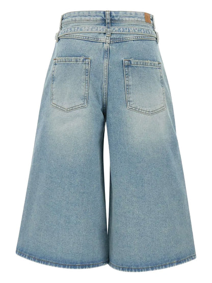 Maxi Shorts