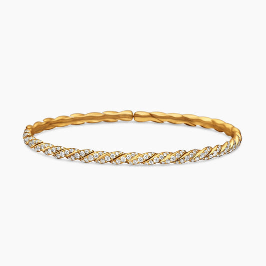 Sculpted Cable Flex Bracelet in Yellow Gold with Diamonds, 3.5mm