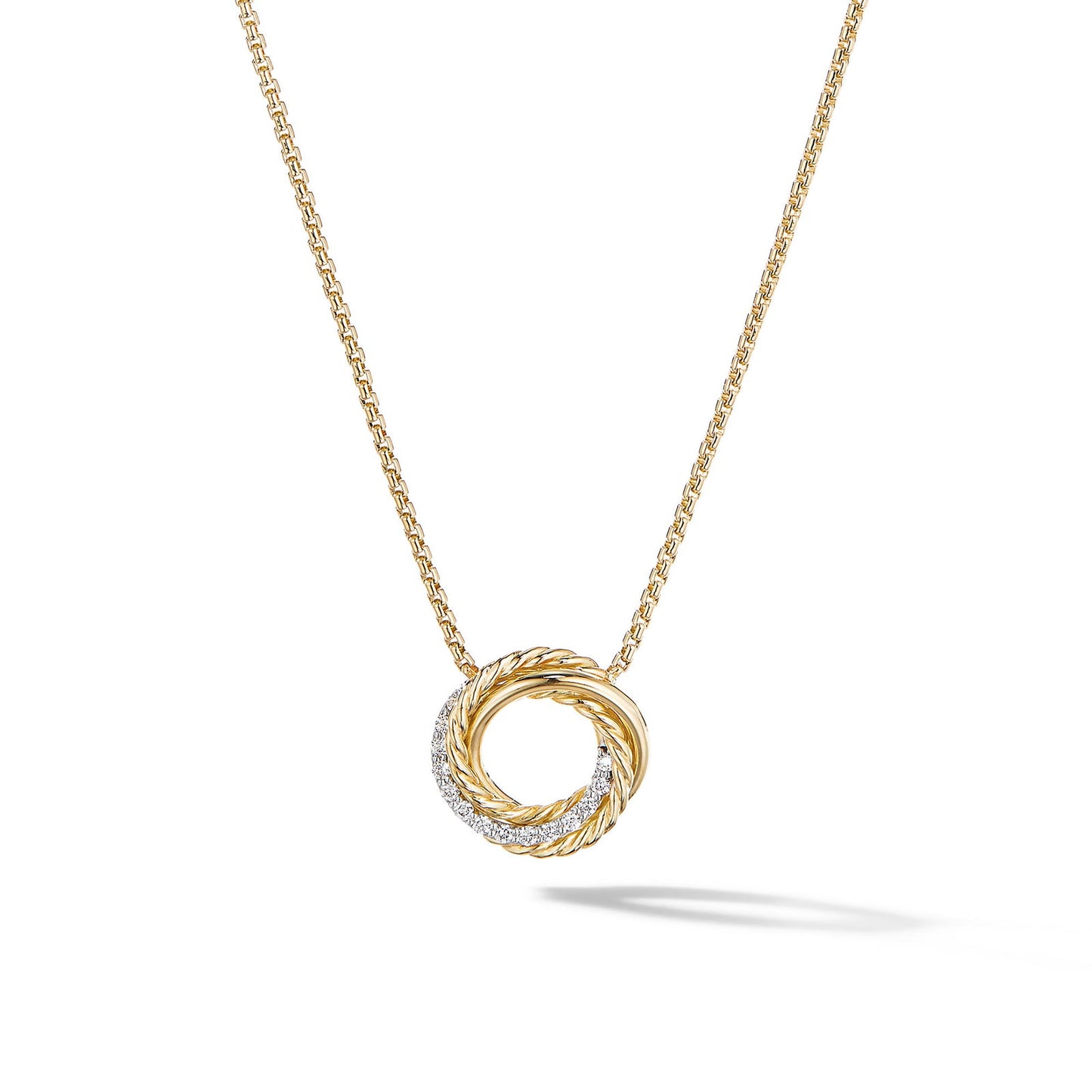 Crossover Pendant in Yellow Gold with Diamonds, 14.5mm