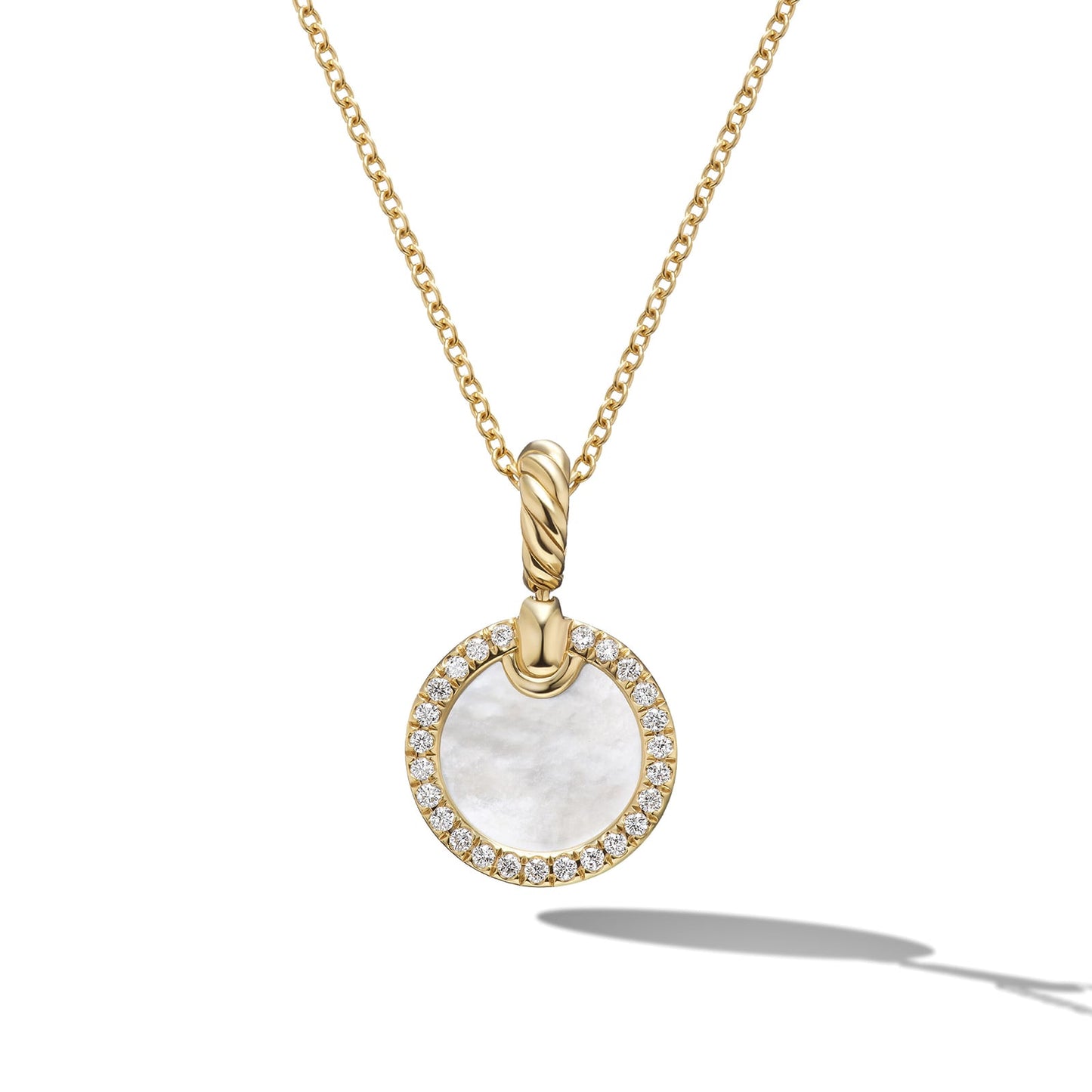 Elements® Pendant in Yellow Gold with Mother of Pearl and Diamonds, 17.8mm