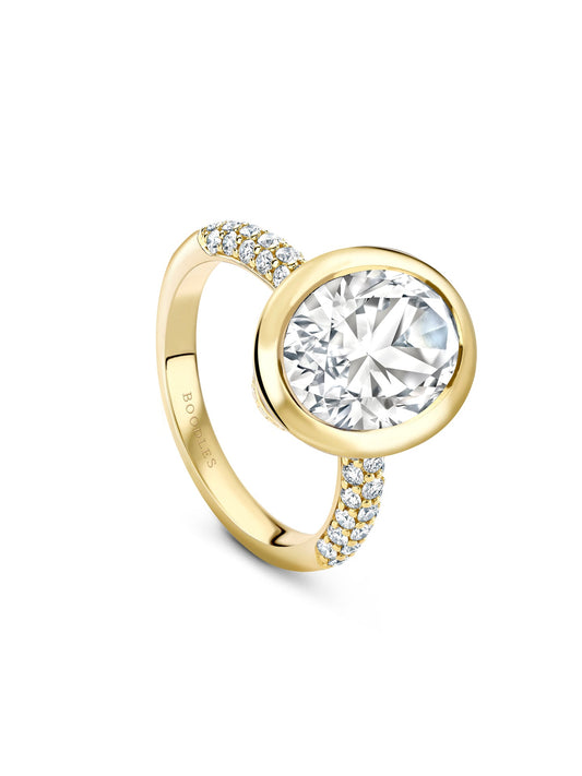 Florentine Oval Diamond White Enamel Ring