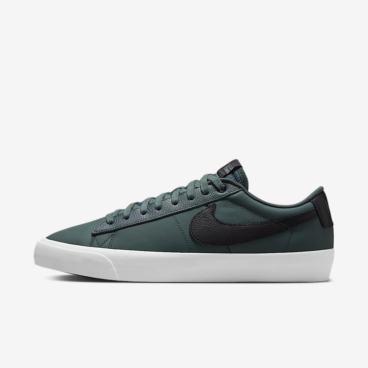 SB Blazer Low Pro GT