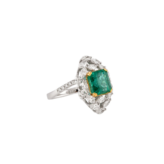 Emerald Regalia Ring