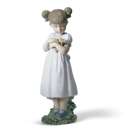 Flowers For Mommy Girl Figurine