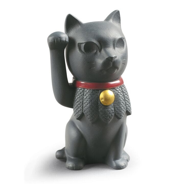 Maneki Neko Figurine