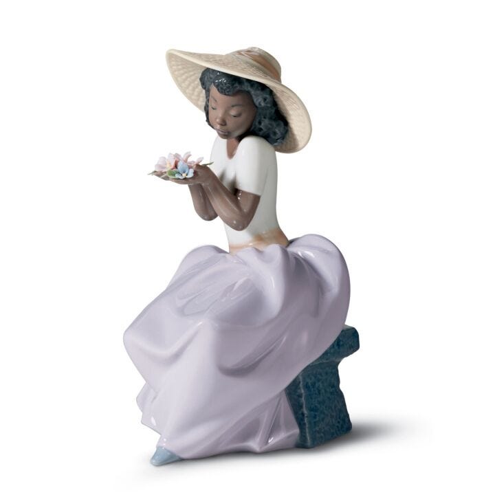 Sweet Fragrance Girl Figurine