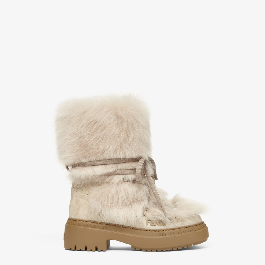 Apres Chic Boots