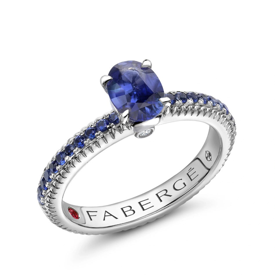 Fluted Blue Sapphire Ring with Blue Sapphire Shoulders